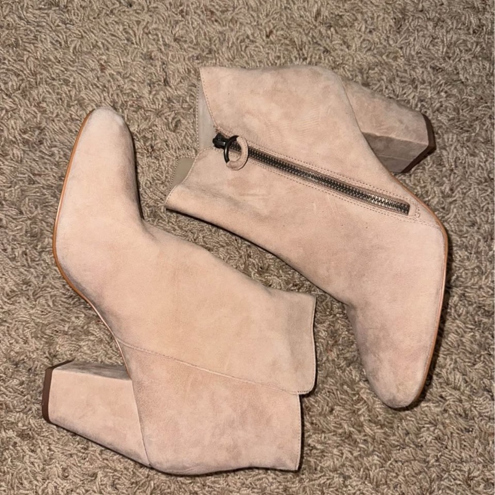 Women's Suede Ankle Boots - Cream